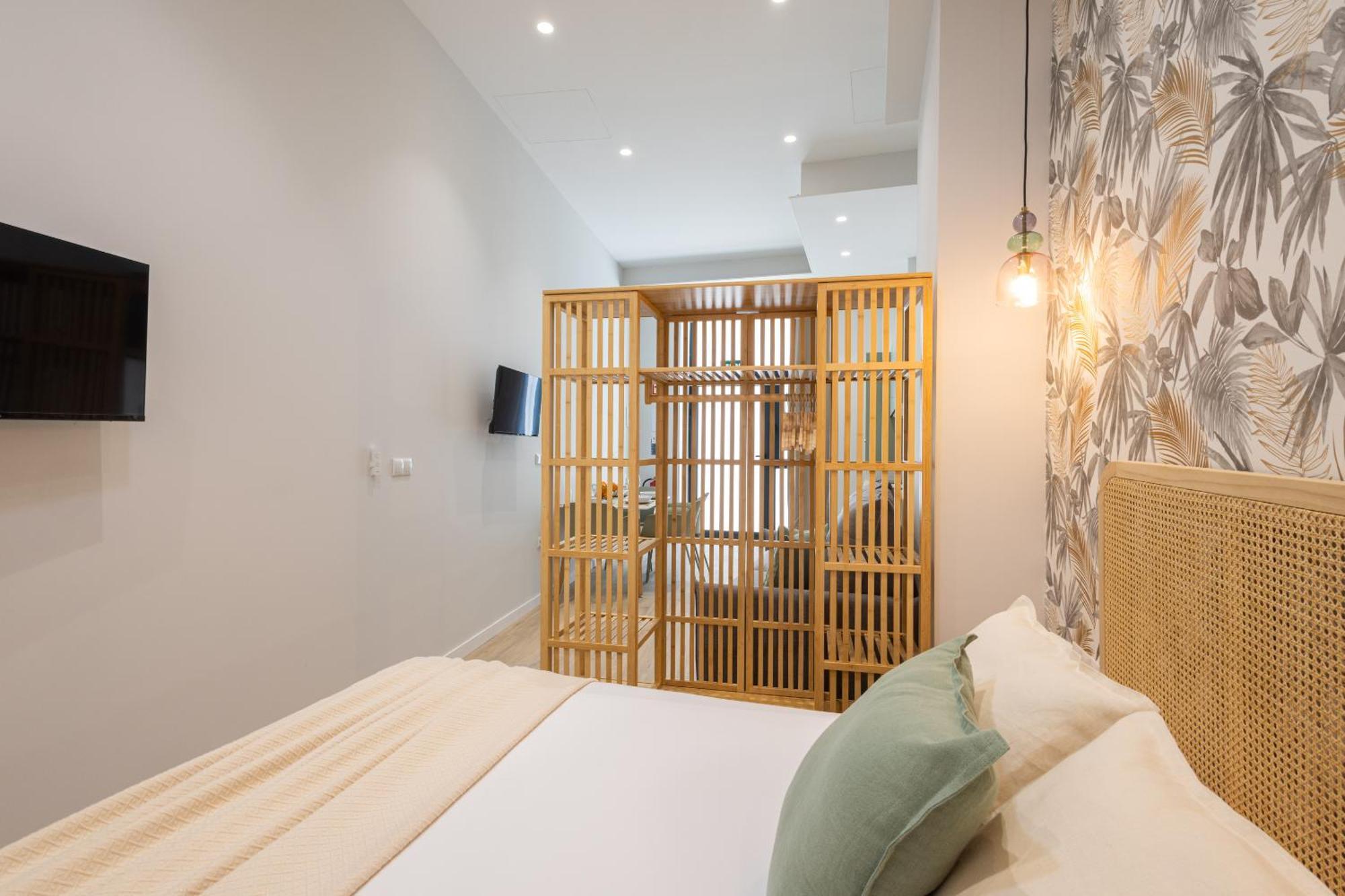 Florit Flats - The Trafalgar Apartments I Valencia Exteriör bild
